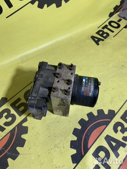 Блок абс Хендай Элантра 3 XD 2.0