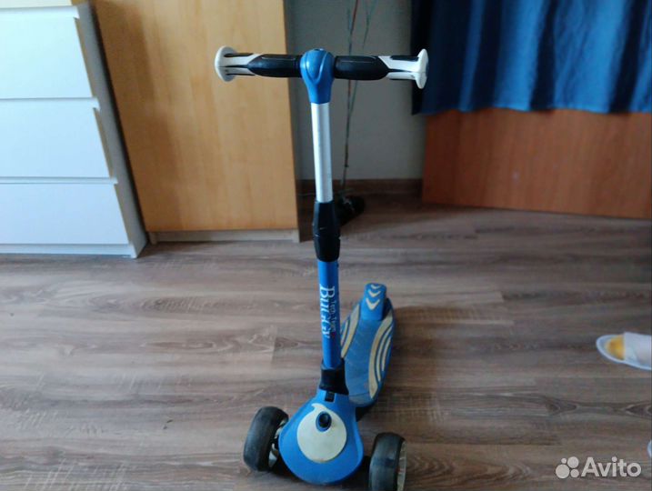 Самокат детский трехколесный