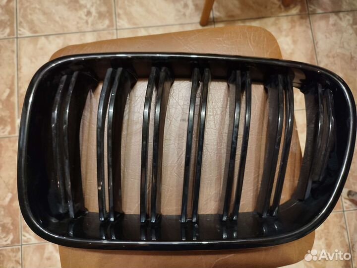 Решетка капота bmw x5-x6