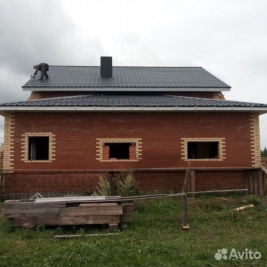 Бригада строителей