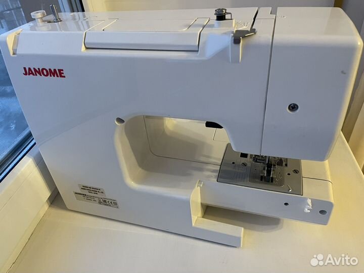 Швейная машина Janome My Style 100, Япония