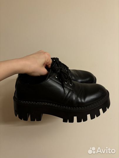 Лоферы женские 39 размер