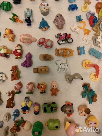 Игрушки из киндера много разных