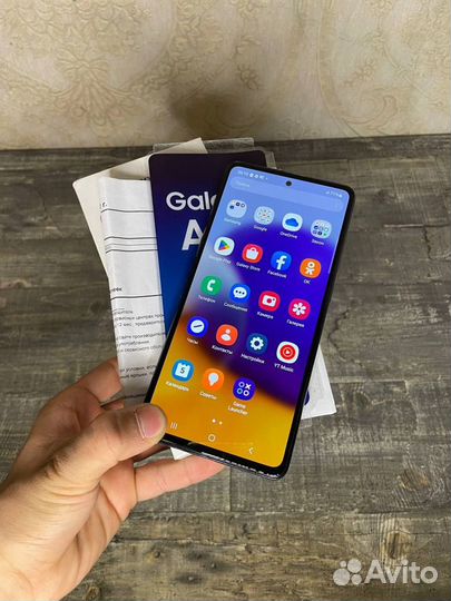 Samsung Galaxy A72, 8/256 ГБ