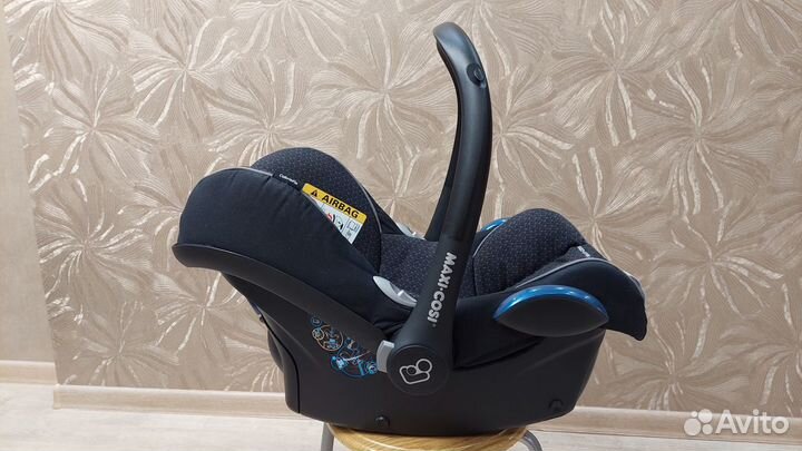 Кресло Maxi-cosi CabrioFix