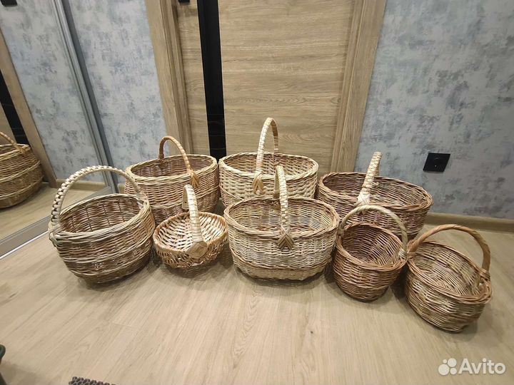 Плетеные корзины из лозы