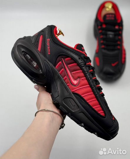 Nike Supreme x Air Max Tailwind 4