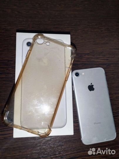 Телефон iPhone 7 128gb