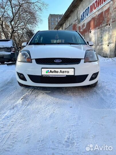 Ford Fiesta 1.4 МТ, 2006, 200 000 км