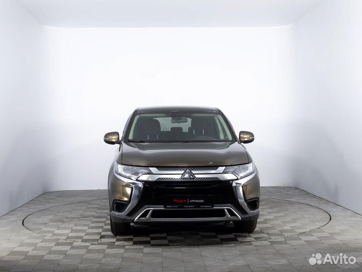 Mitsubishi Outlander 2.0 CVT, 2019, 124 240 км