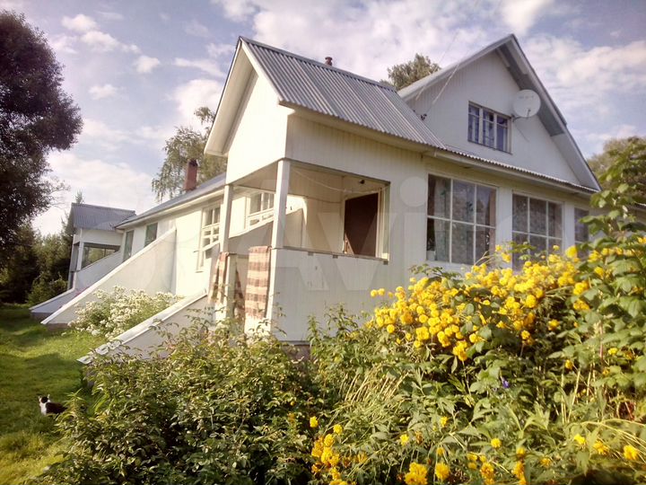 Дом 190 м² на участке 50 сот.