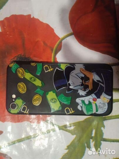 Телефон iPhone 7