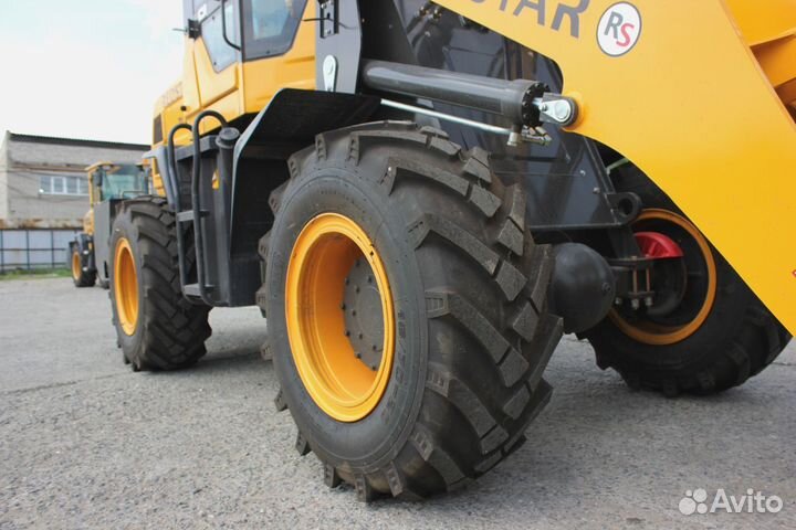 Фронтальный погрузчик Redstar ZL25, 2023