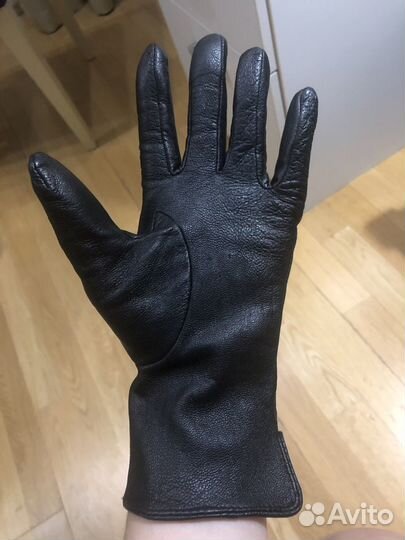 Перчатки из натуральной кожи