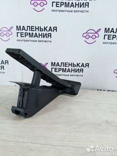 Педаль газа BMW 7 G11/G12 2017 35426871053