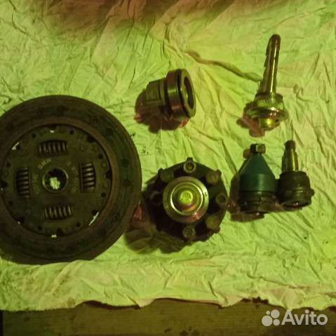 Запчасти на бмв 85 года