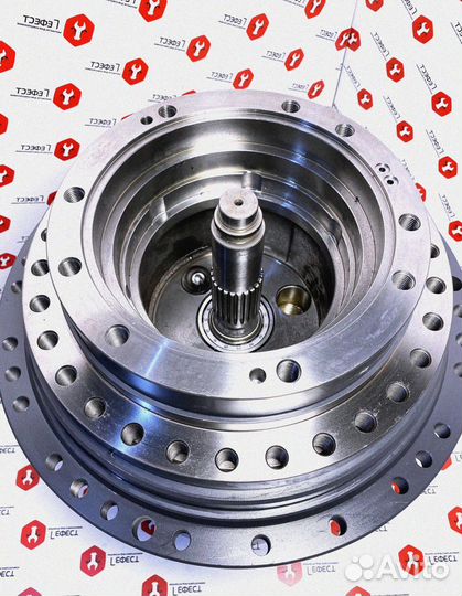 Редуктор хода Hyundai R160LC-7 xkah-00367