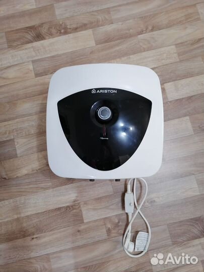 Водонагреватель накопительный электрический