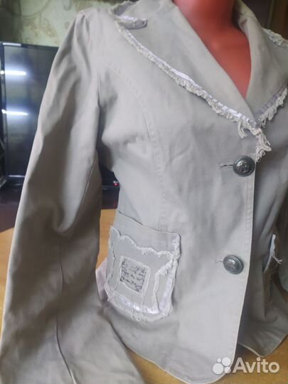 Пиджак жакет женский 46-48 размер