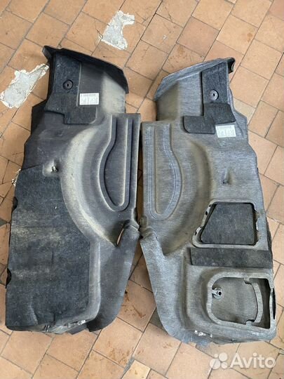 Обшивка багажника W218 CLS Mercedes-Benz