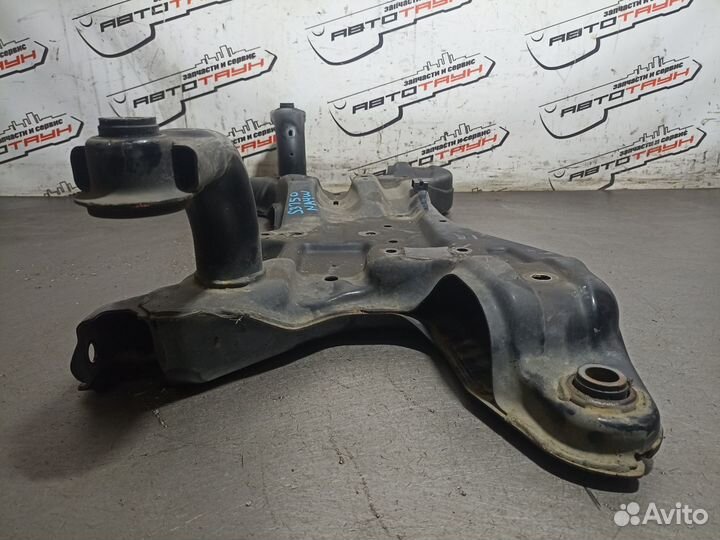 Балка Двигатель подрамник mitsubishi grandis NA4W NA8W передняя 4G69 BSY 2WD 4WD MR594300 S3750