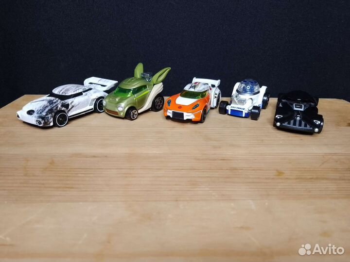 Машинка hot wheels для коллекционирования