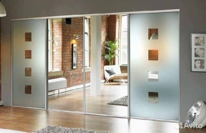 Двери купе для гардероба