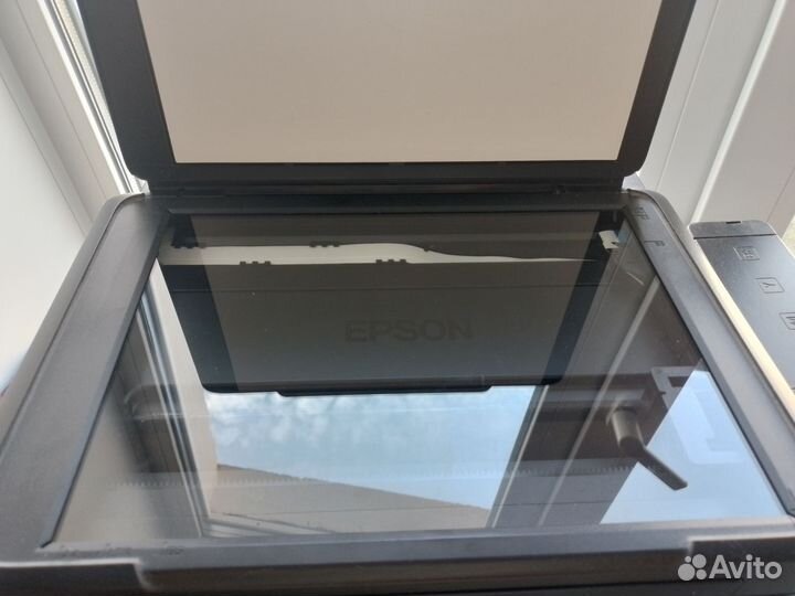 Цветной струйный принтер epson