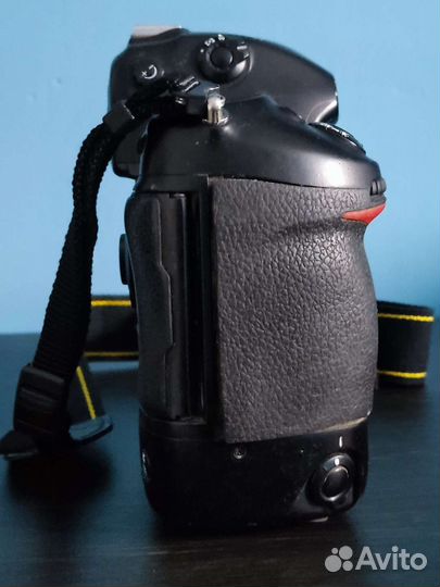 Зеркальный фотоаппарат Nikon D3