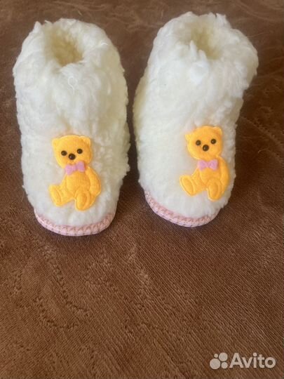 Пинетки теплые новые на овчине 16 размер