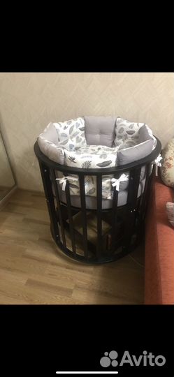 Детская кровать-трансформер с маятником