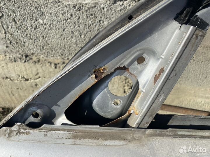 Дверь левая передняя на бмв е39 2002 г.в