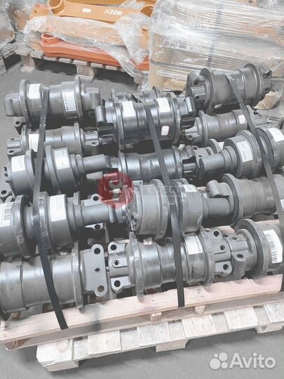 Каток поддерживающий Doosan 3600161082