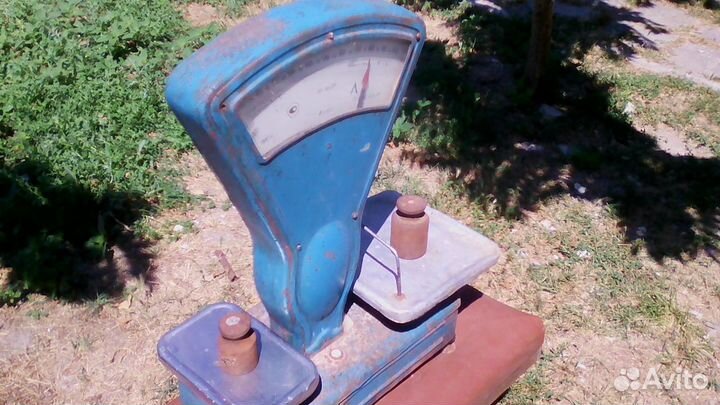 Весы торговые советские механические 2 шт