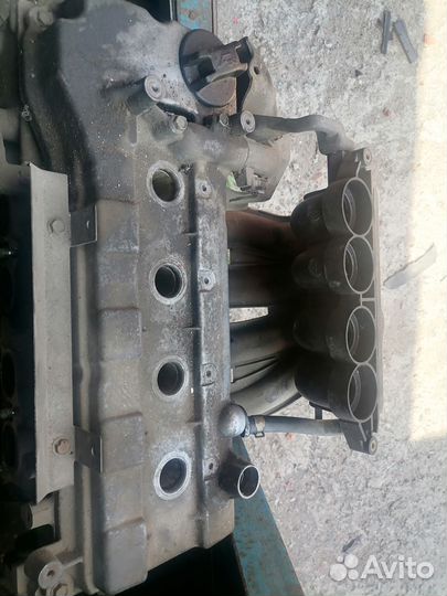 Двигатель Nissan march