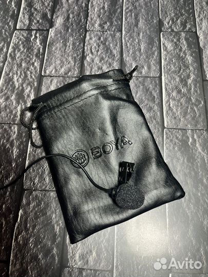 Петличный микрофон boya