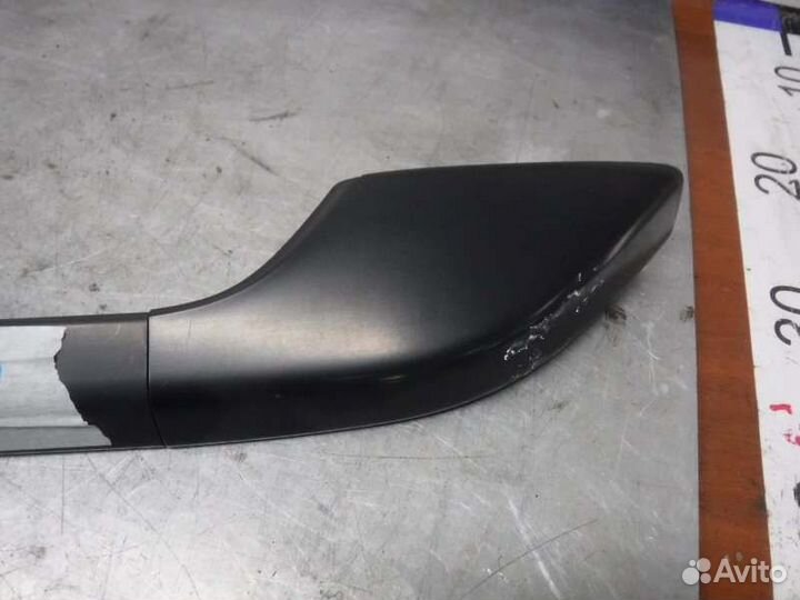 Рейлинг на крышу правый Mitsubishi Pajero Sport 2