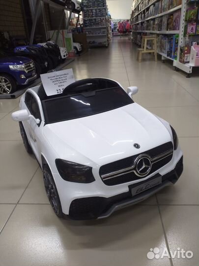 Детский электромобиль Mercedes-Benz GLC