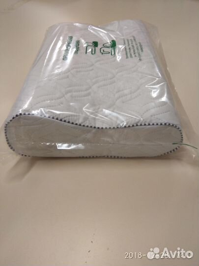 Ортопедическая подушка с «эффектом памяти»