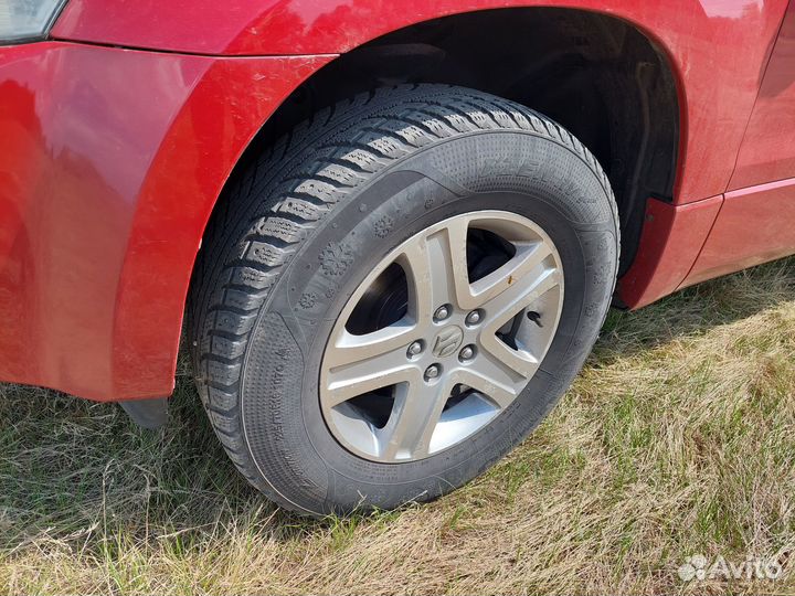 Kumho I'Zen RV Stud KC16 225/70 R16