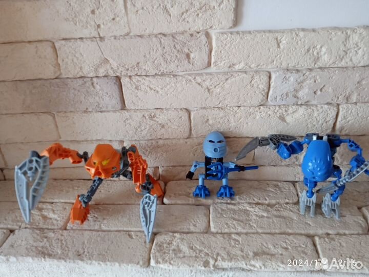 Lego робот bionicle