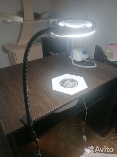 Настольная лампа - лупа