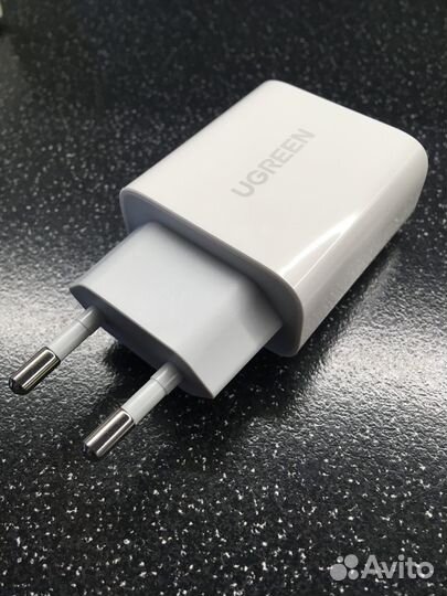 Зарядное устройство Ugreen CD137 (iPhone, Android)