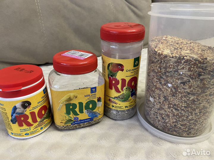 Корм + добавки для попугая