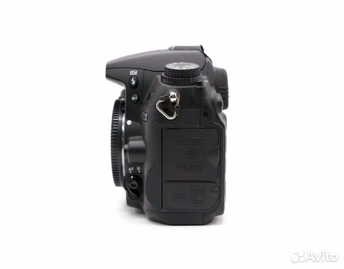 Nikon D7000 body (пробег 13580 кадров)