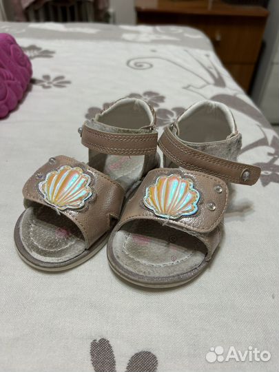 Обувь для девочки