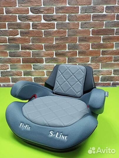 Автокресло бустер isofix