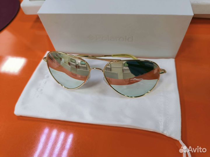 Солнцезащитные очки Polaroid новые