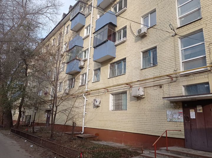 2-к. квартира, 42 м², 2/5 эт.