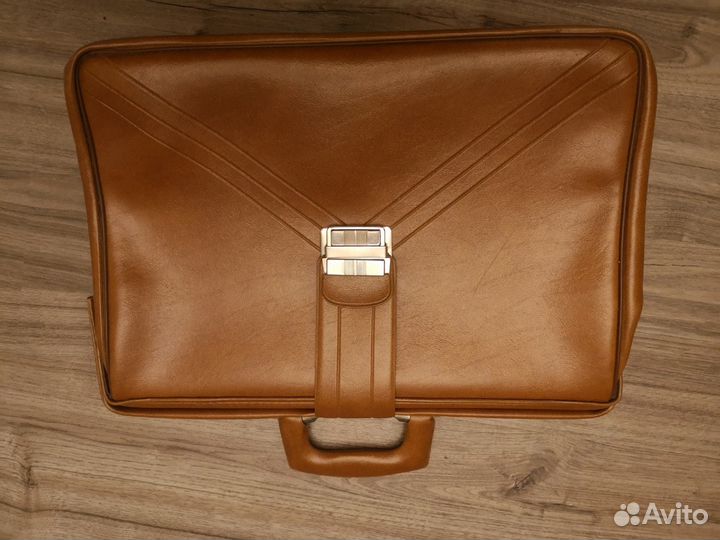 Портфель времён СССР